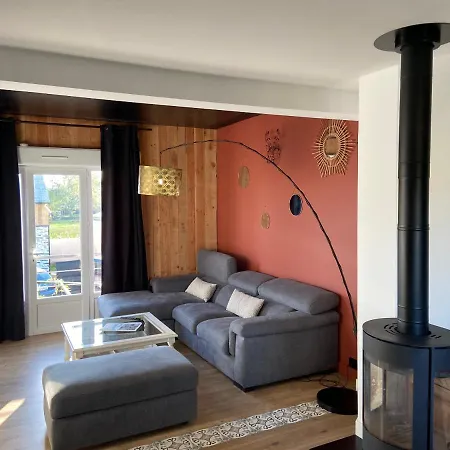 Villa Au bord de la piscine au sud d'Angers à Saint-Jean-des-Mauvrets Extérieur photo
