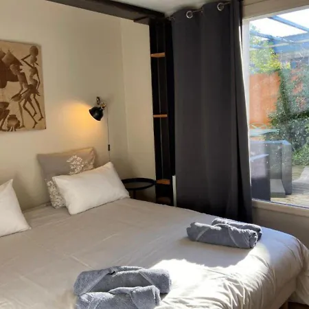 Villa Au bord de la piscine au sud d'Angers à Saint-Jean-des-Mauvrets Extérieur photo