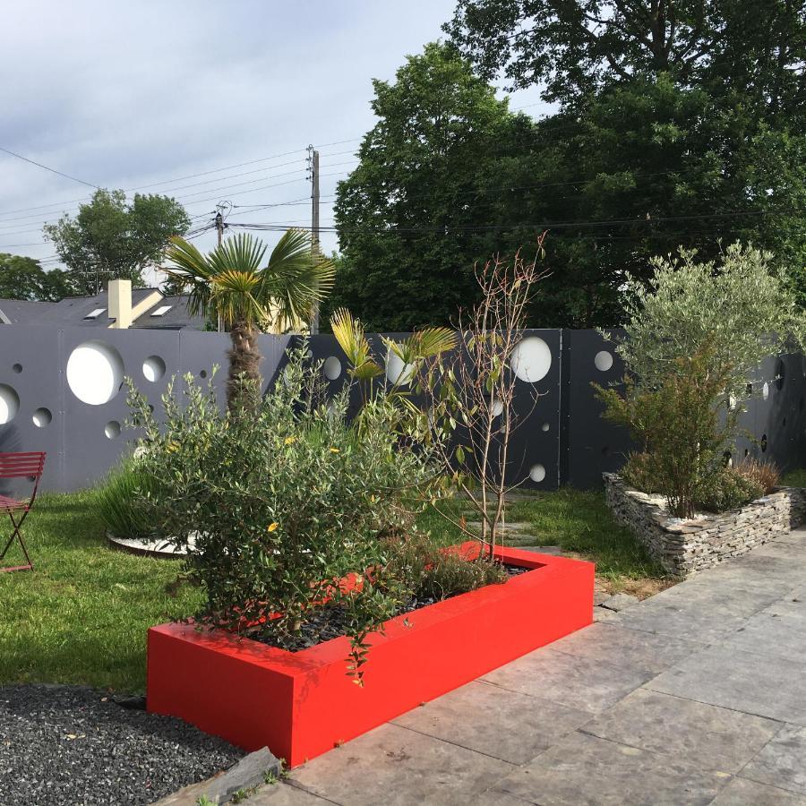 Au Bord De La Piscine Au Sud D'angers Saint-Jean-des-Mauvrets