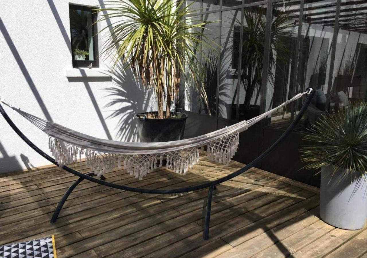 Hébergement de vacances Au Bord De La Piscine Au Sud D'angers